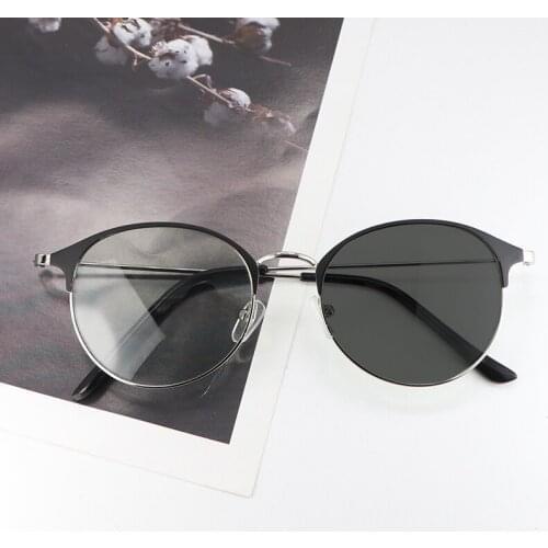 Blue Light Blocking Glasses Photochromic Sunglasses Anti Eyestrain Men And Women Eyeglasses Computer Gaming Vintage Round Metal