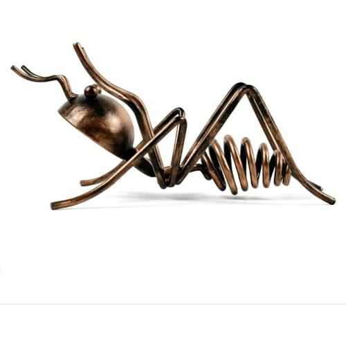 Kitchen Organization Bar Wine Cabinet Display Stand Ant Rack Creative Europe Style Beer Wiskey Holder Home Decoration Crafts