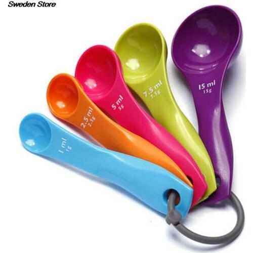 5Pcs Lovely Colorful Plastic Measuring Cups Measuring Spoon Kitchen Tools Kids Spoons Measuring Set Tools For Baking Coffee Tea
