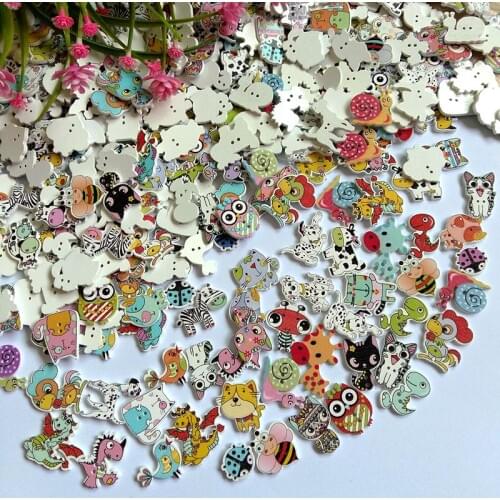 50pcs Natural Wooden Buttons Cute cartoon Animals Shape Decorative Sewing Buttons 2 Holes Scrapbooking for Crafts DIY 20-38mm