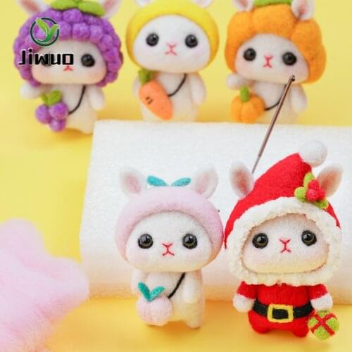 Jiwuo Needle Felting Wool for Felting Rabbit Cute Animal Wool Needle Felting Handmade DIY Doll Toy Unfinished Material Package