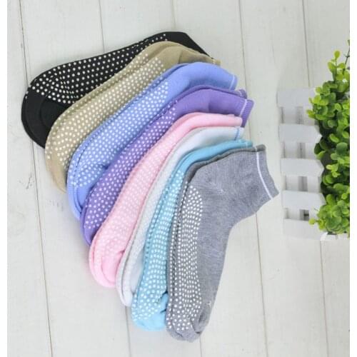 1 Pair Women Yoga Socks Anti slip Silicone Gym Pilates Ballet Socks Fitness Sport Socks Cotton Breathable Elasticity