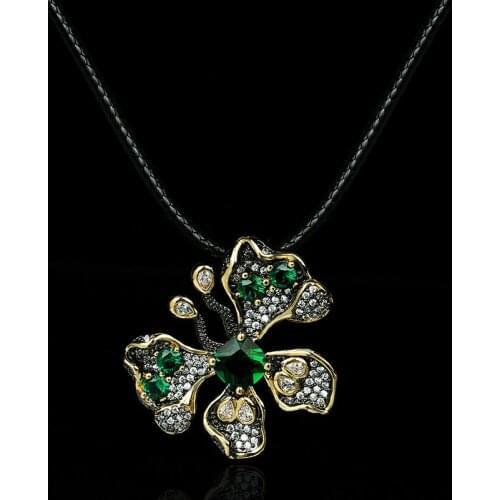 Vintage Classic 925 Silver Butterfly Green Zircon Pendant Clavicle Chain Black Gold Jewelry Womens Wedding Party Jewelry