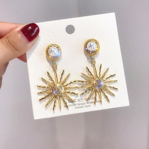 Vintage Sun Flower Female Gold Silver Color Exaggerated Dangle Drop Earrings for Women Fashion Statement Earrings Wholesale