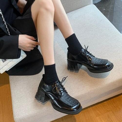 British style single shoes women 2021 new Korean net red casual square toe thick heel black small leather shoes for women pumps