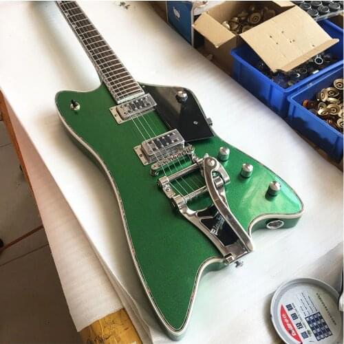 High-quality 6-string electric guitar, special-shaped guitar metal green paint, Korean accessories, rose wood fingerboard, peach