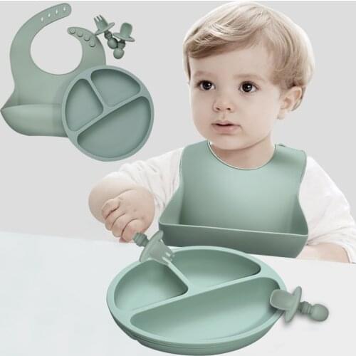 4PCS/Set Newborn Portable Childrens Tableware Waterproof Baby Bibs BPA Free Feeding Plate For Food Spork Dining Appliance