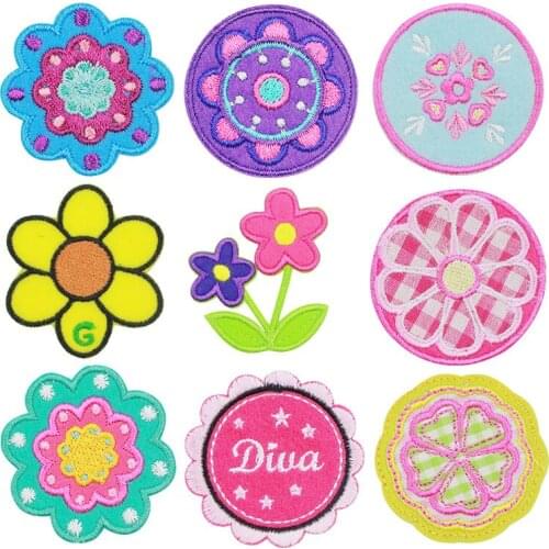 Cheap Flowers Floral Iron on Patches Sewing Embroidered Applique for Jacket Clothes Stickers Badge DIY Apparel Accessories