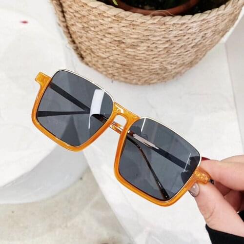 2020 Brand new kinder zonnebril 2020 Boys&girls Cute Stage Square Party Sun glasses Model Show Cool 3-8 yrs Children oculos n134