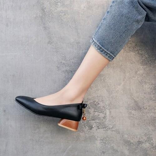 Square toe shoes womens 41 middle heel 4243 retro British style thick heel single shoes nude pink fairy shoes