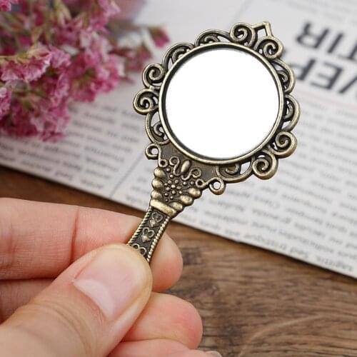 1Pc Vintage Metal Frame Mirror Dollhouse Miniature Bathroom Furniture for 1:6 Doll