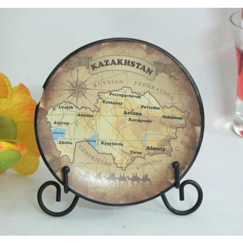 Wrought Iron Art Vertical Plate Shelf Dish Storage Rack European Style Display