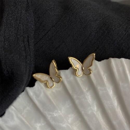 2021 New Korean Retro Cute Natural Shell Butterfly Pattern Stud Earring For Women Girls Elegant Lovely Wedding Earrings Jewelry