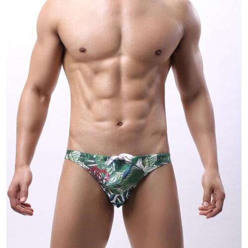 Mens Sexy Printed Swimming Shorts Briefs Summer Fashion Quick-Drying New Swimsuit Swimming Sports Surfing Hot Vacation Shorts