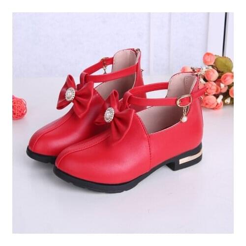 Girls princess leather shoes 2020 spring and autumn new Korean version of the big childrens soft bottom kids shoes Girls