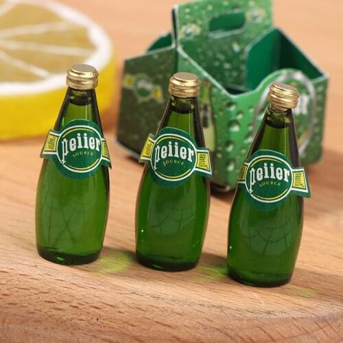 4pcs/set 1:12 Dollhouse Miniature Mineral Water Bottle & Beer Bottle Model Miniature Toy Food Doll House Kitchen Accessories