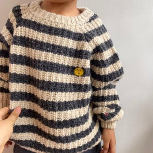 Pre-sale 8.15 ship Autumn/Winter Kidss sweaters High quality boys girls striped embroidered sweater knitted pullover top
