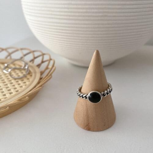 925 Sterling Silver Retro Black Drop Glaze Round Disc Thai Silver Ring for Women Girls Lock Chain Finger Ring Jewelry S-R868