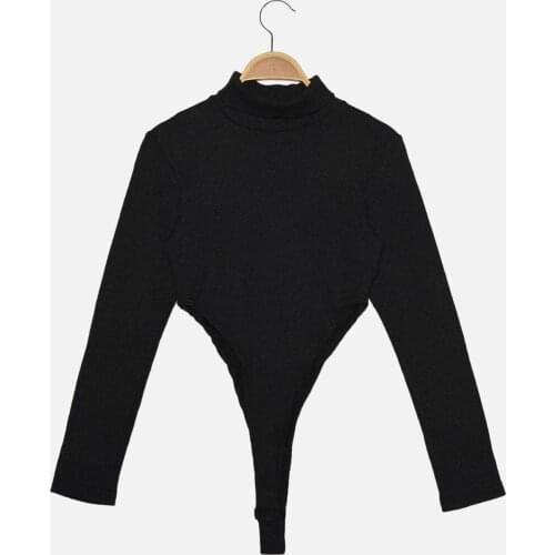 Trendyol Upright Collar Knitted Body TWOAW22BD0065