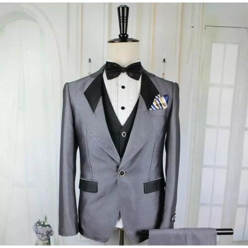 2021 Best Dark Grey Fashion design Groomsmen Tuxedos Slim Fit Men Wedding Suit Groomsmen suits prom suits( jacket+Pants+vest)