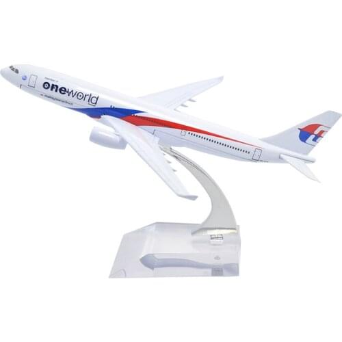 TANG DYNASTY(TM) 1:400 16cm Malaysia Airlines Airbus A330 ONE World Metal Airplane Model Plane Toy Plane Model