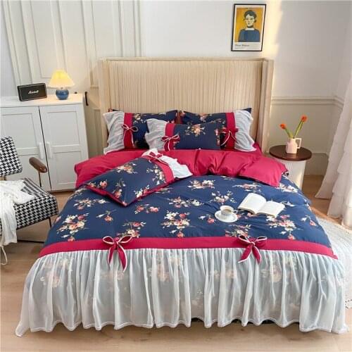 New satin silkly Duvet Cover Sets Queen Size Bedding Sets falt sheet Pillowcases Korean bed cover lace Bed Linen
