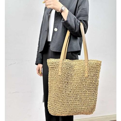 Hand-woven handbags, large-capacity shoulder bags, belt woven bags, beach bags, handmade straw woven bags