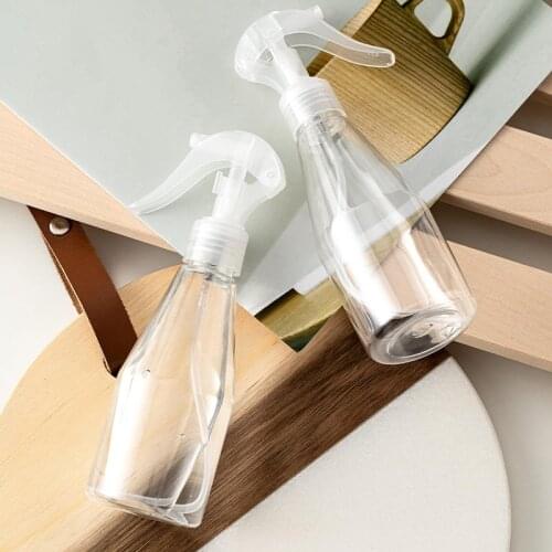 200ml Fine Mist Spray Bottle Plastic Hairdressing Bottles Empty Bottle Refillable Mist Bottle Salon Barber Hair Tools