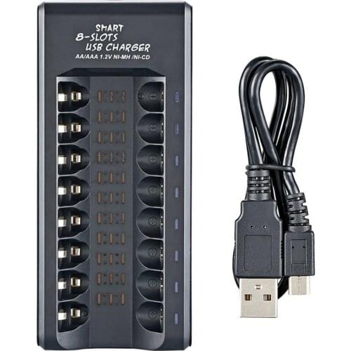 8 Slot Smart Battery Charger LED Display For AA / AAA NiMH Rechargeable Batteries With LED Charging Indication