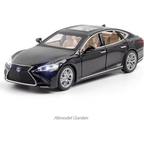 1:32 Toy Car LEXUS LS500H Metal Toy Alloy Car Diecasts & Toy Vehicles Car Model Miniature Model Car Toys For BOY Christmas Gift