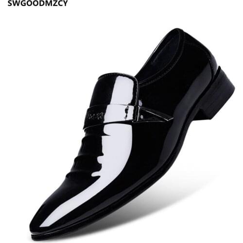 Business Suit Formal Slip on Shoes Men Wedding Dress Oxford Shoes for Men Coiffeur Italian Men Dress Shoes Loafers Office 2021