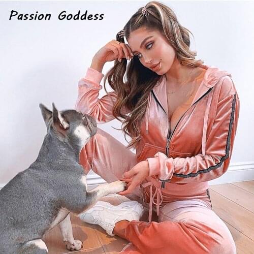 Women 2 Piece Velvet Sets Loose Outfits Tracksuit Zipper Jackets Hoody Long Straight Pants Hot Drill Side Sweatsuits Jogger Sets