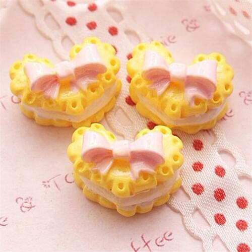 Free Shipping 10pcs 15mm Kawaii Resin Cabochons Ribbon Knot Bow Heart Cake 3D Cute Cameo Patch Sticker Hair Clip DIY