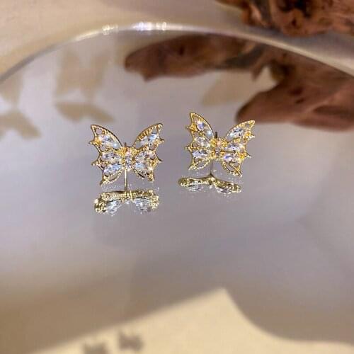 Origin Summer Korean Sparkly Rhinestone Butterfly Stud Earrings Gold Color Metal Hollow Simulation Wing Small Earrings for Women