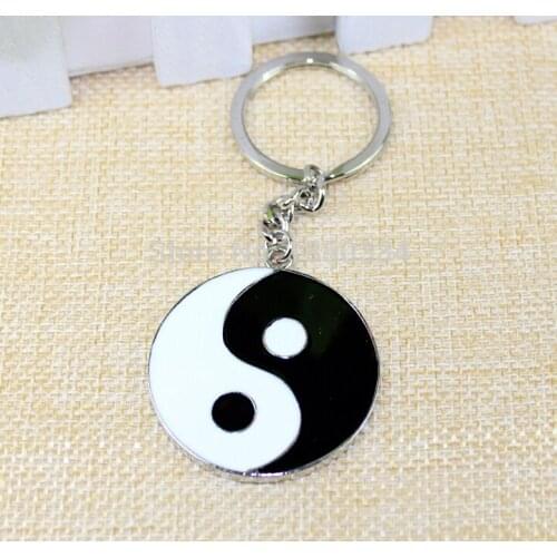 HOT 50PCS Vintage Silvers Enamel yin and yang Eight Diagrams Charms Palm Keychain Fashion For Car Key Ring Accessories D22