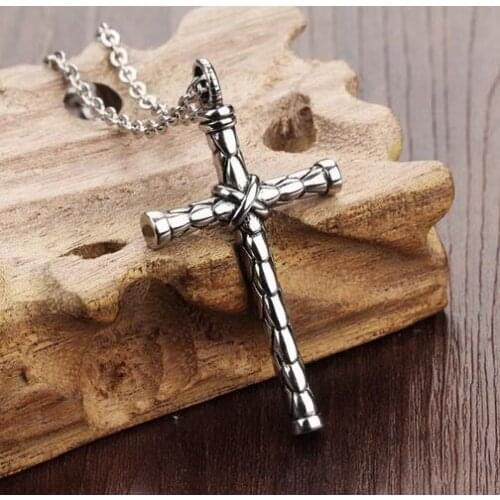 Cylindrical Cross Cool Exquisite Pendant Titanium Steel Mens Necklace 973 New Fashion Style Jewelry Accessories