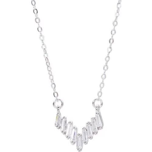 925 Sterling Silver Exquisite V-shaped Pendant Clavicle Chain Necklace Women Cold Noble Wedding Jewelry Girlfriend Gift