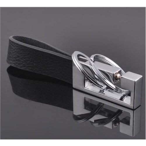 Luxury leather keychain metal car key chain ring holder buckle cool gifts for men souvenir trinket keychain keyring