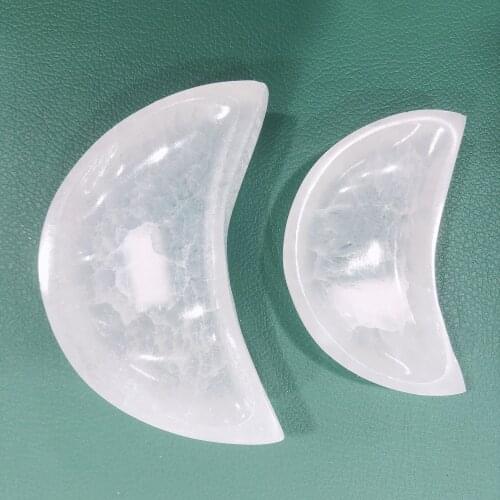1pc Natural Crystals Quartz Selenite Moon Shape Bowl Energy Reiki Stones Home Office Aquarium Decoration Accessories Gemstone