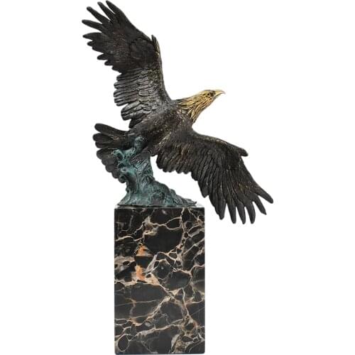 Spread Wings Eagle Statue Bronze Flying Hawk Figurine Bird Falcon Sculpture Office Home Decor Art