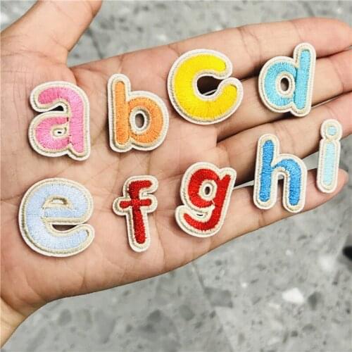1Pcs Cute English Alphabet Letter Embroidery Patches Hot Melt Adhesive Sew on Brand Clothes Accessories Stickers DIY Name Badge
