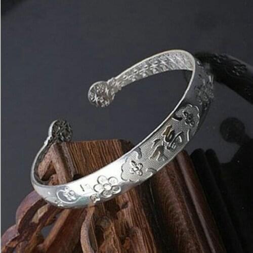 Carve A Blessing Silver Plated Open Bracelet On The Surface Exquisite Geometric Traditional Ornaments Woman Bijoux A Direct Sale