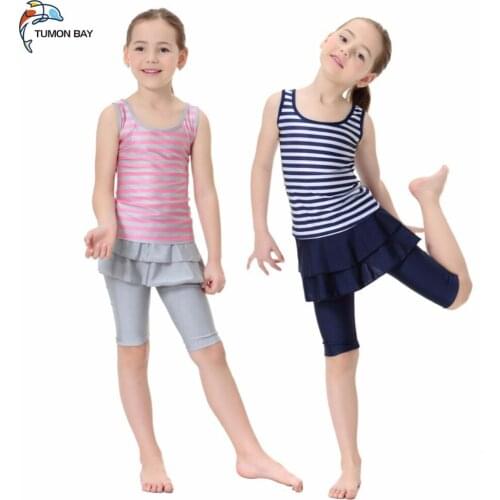 2017 New Girls Muslim Swimwear Short Sleeves Modest Islamic 2 Color Lovely Kids Swim suits Beach wear bathing suit