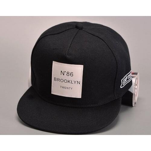 2018 New Men Womens BROOKLYN Letters Solid Color Patch Baseball Cap Hip Hop Caps Leather Sun Hat Snapback Hats