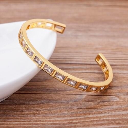 Luxury Crystal Open Cuff bracelet for Women Gold Jewelry Simple Geometric Bangles Fashion Wristband Wedding Party Birthday Gift