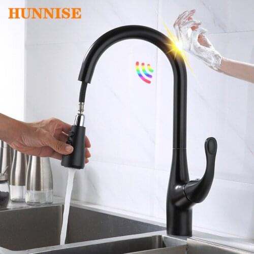 Matte Black Touch Kitchen Faucets Pull Out Sprayer Kitchen Mixer Tap Sensitive Touch Control Black Bronze Kitchen Sink Faucets