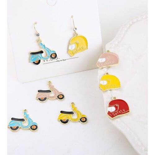 Alloy oil dripping life fun electric car helmet safety helmet pendant DIY handmade jewelry earrings earrings materials