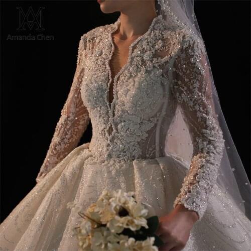 Robe de mariee Long Sleeve Low Cut Off White Keyhole Back Wedding Dress