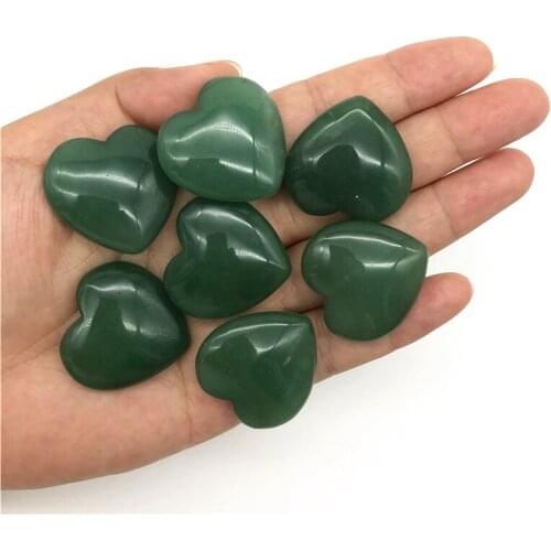 Beautiful 1PC Natural Green Aventurine Heart Love Shaped Quartz Crystal Gemstone Reiki Stone DIY Craft Natural Quartz Crystals