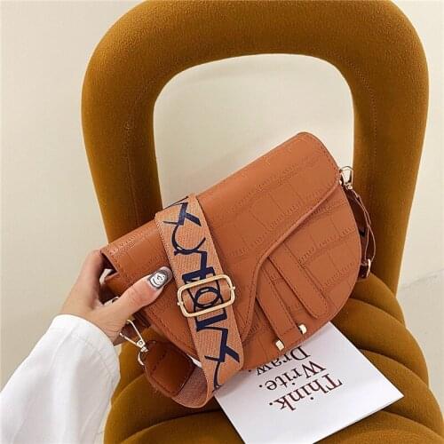 2021 New Womens Designer Shoulder Bag Leather Soft Simple Fashion Summer Korean Bolsa Luxury Crossbody Messenger Bags For Women